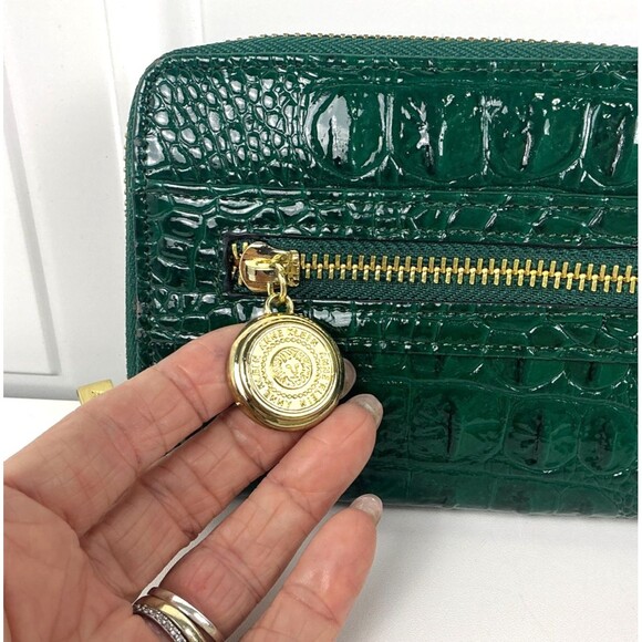Anne Klein Wallet Women's Green Leather Crocodile Zip Around Gold Charm - Picture 2 of 13